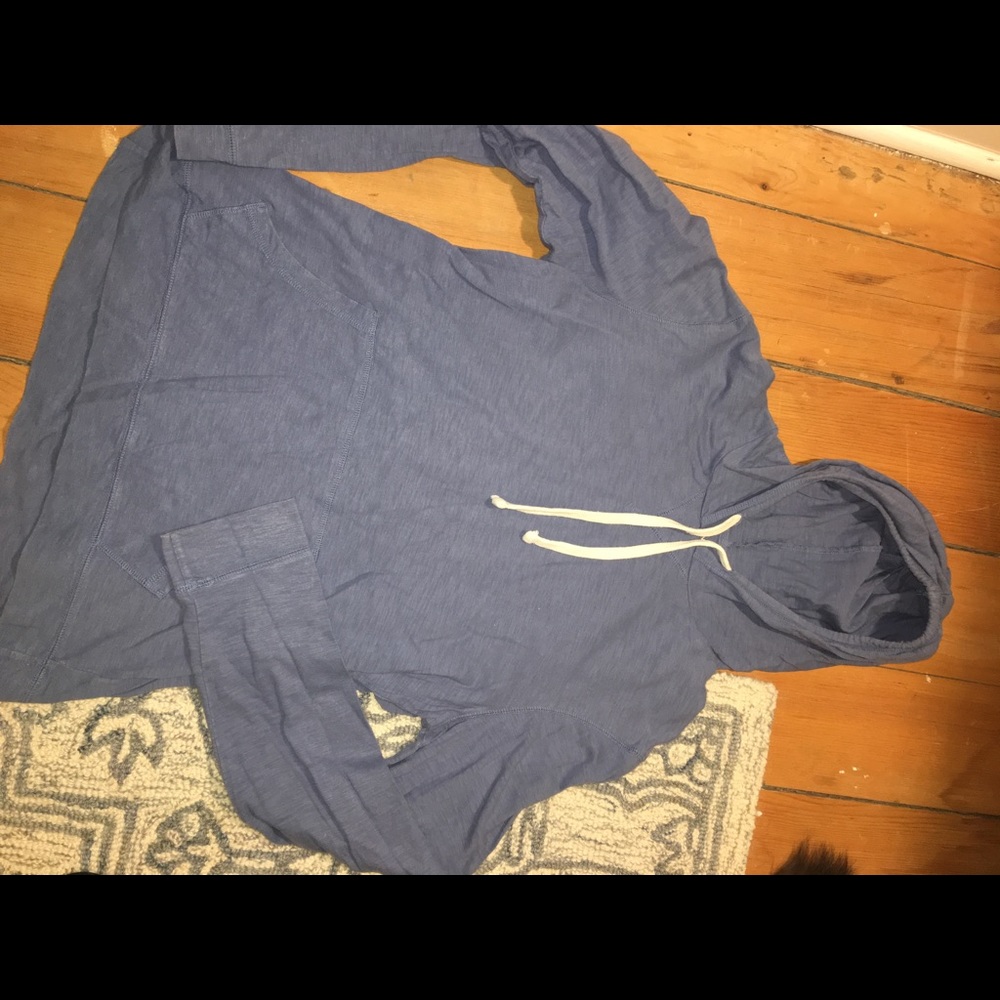 Basic Hoodie